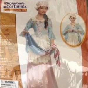Child’s XL (12-14) Colonel Lady Betsy Ross Costume. Includes Bonnet and flag.